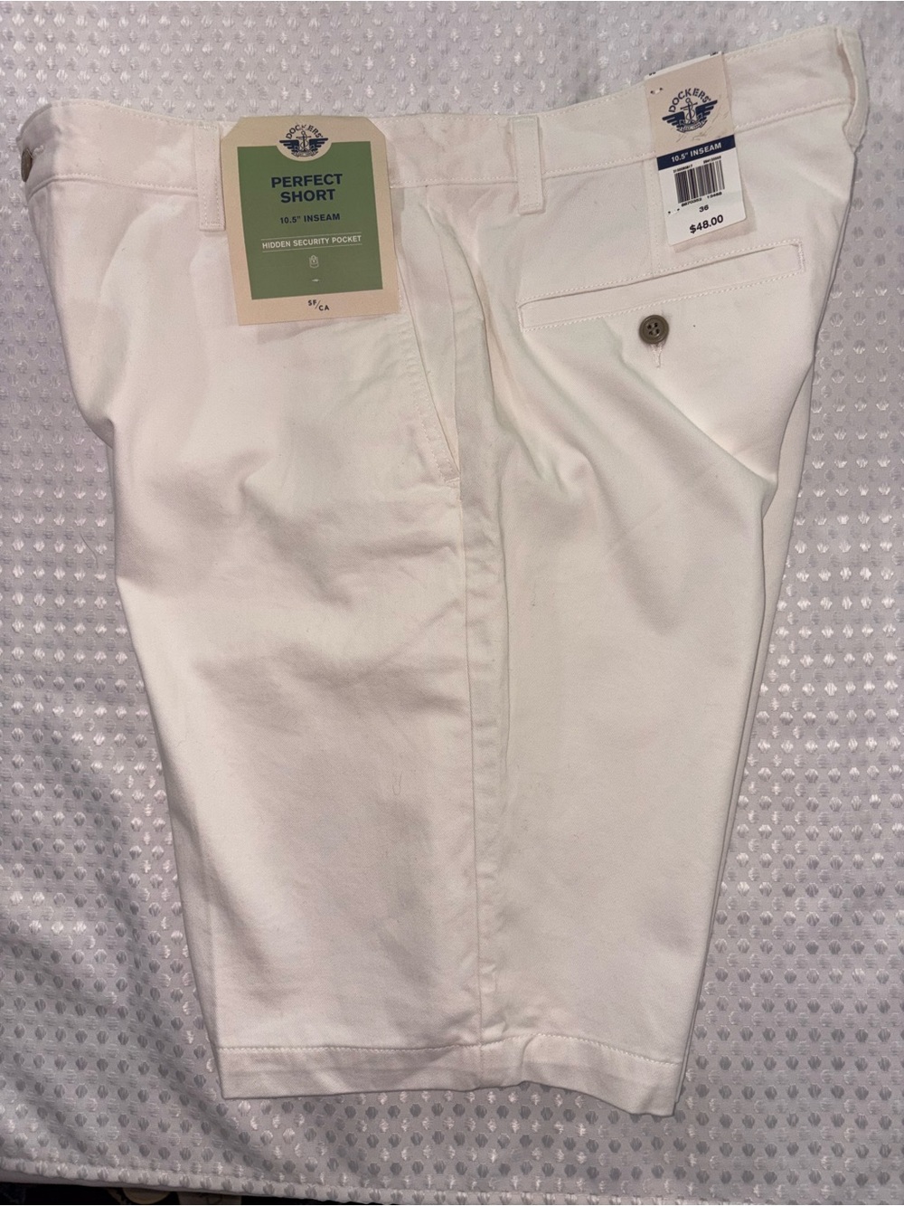 Dockers Perfect Shorts White 10.5” Inseam Hidden Pocket NWT Size 38